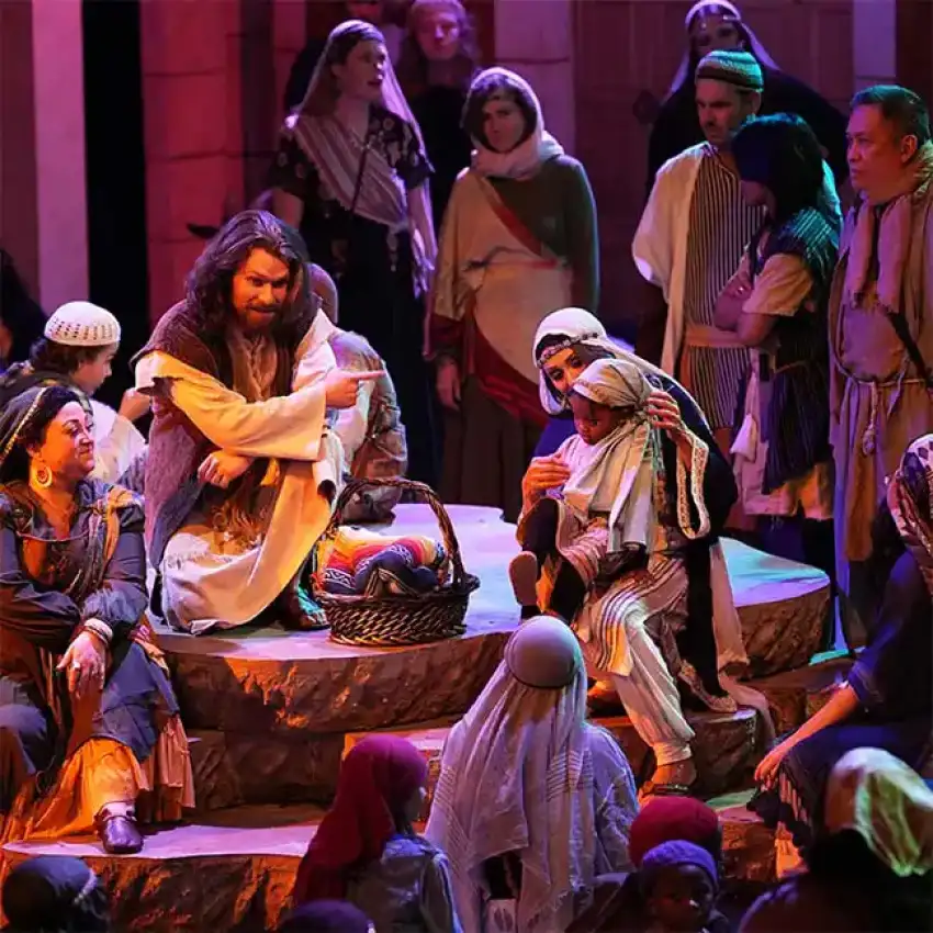Jesus teaching